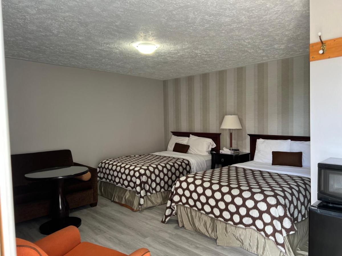 Wiarton Willys Inn Exteriör bild